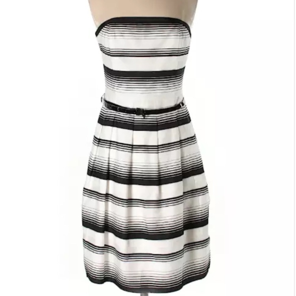 Strapless fully lined dress new with tags